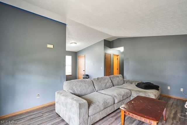 1843 Springfield Center Rd Property Photo 11