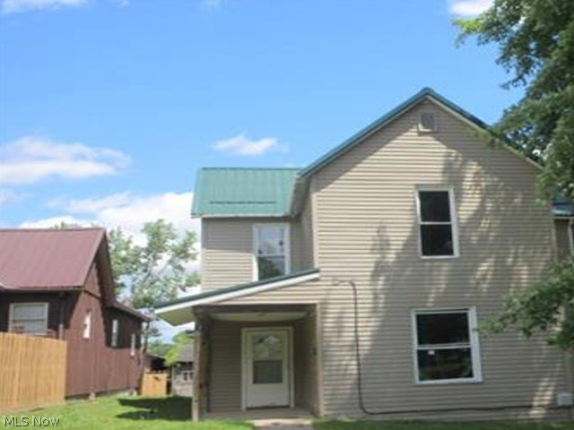 268 S Wisconsin Avenue Property Photo 1