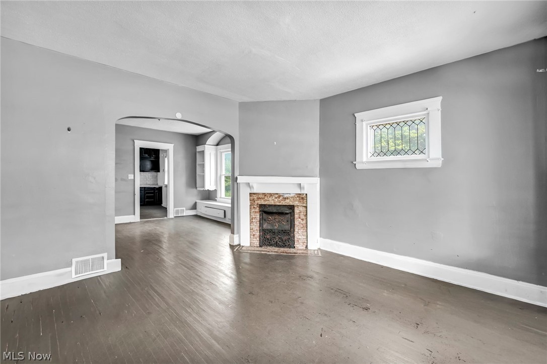 9301 Pierpont Avenue Property Photo 10