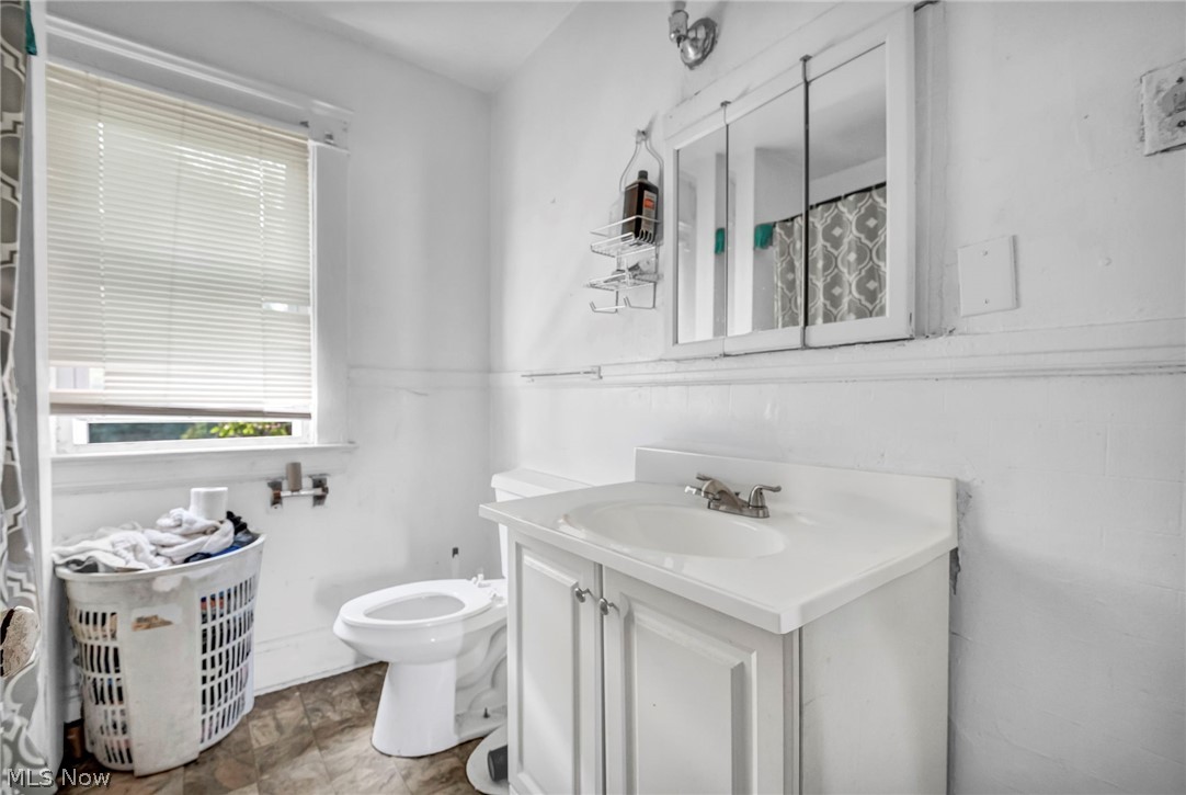 9301 Pierpont Avenue Property Photo 24