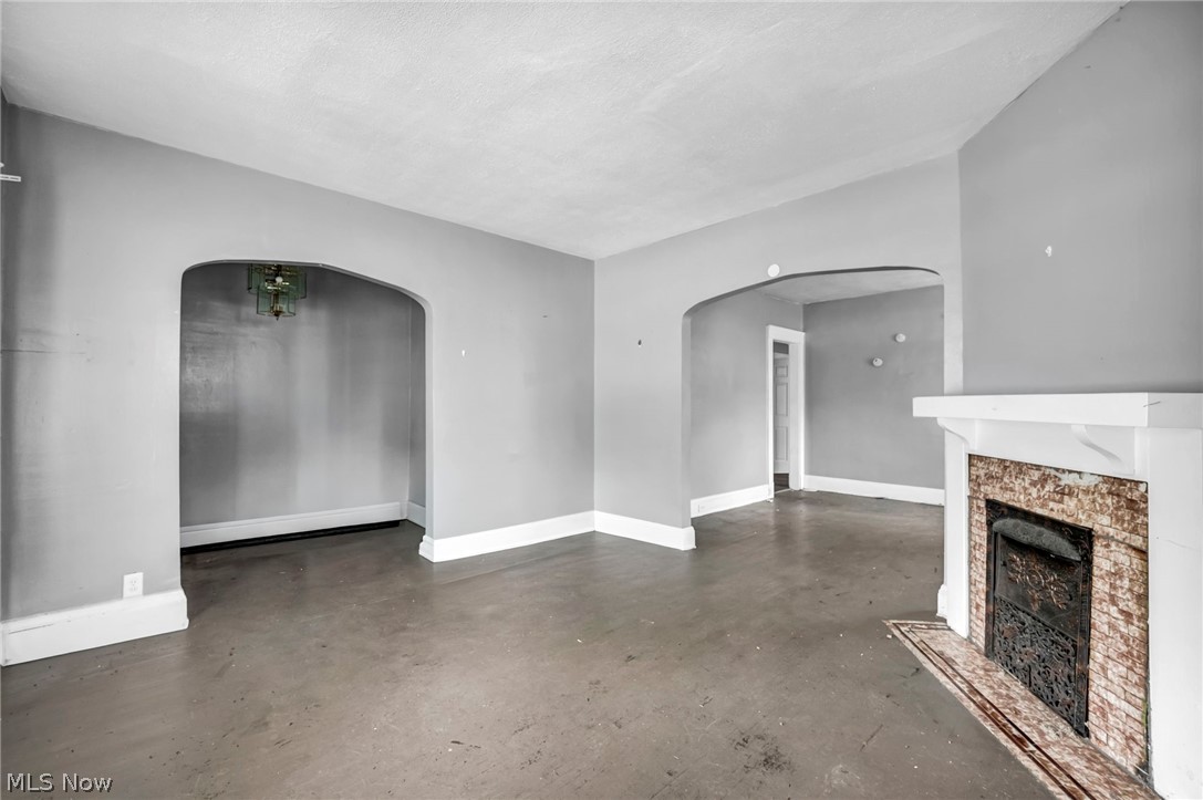 9301 Pierpont Avenue Property Photo 28