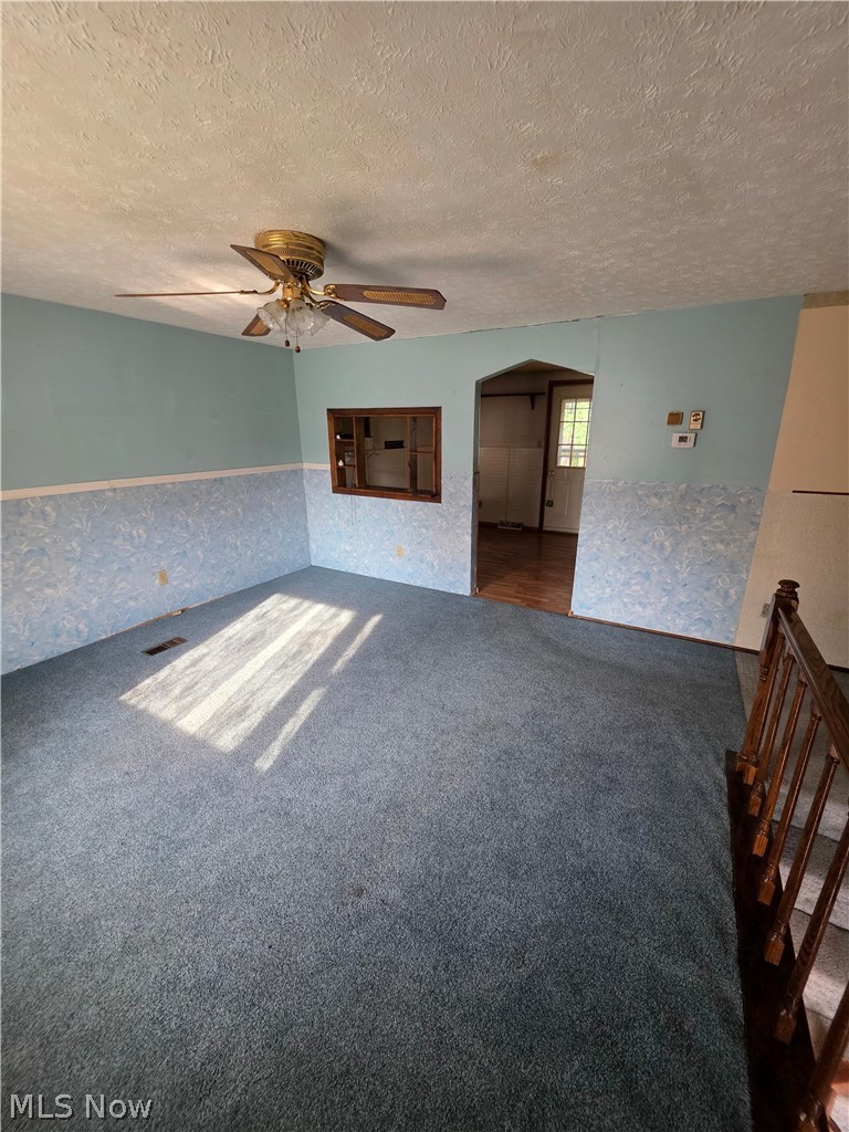 301 Shenandoah Drive Property Photo 4
