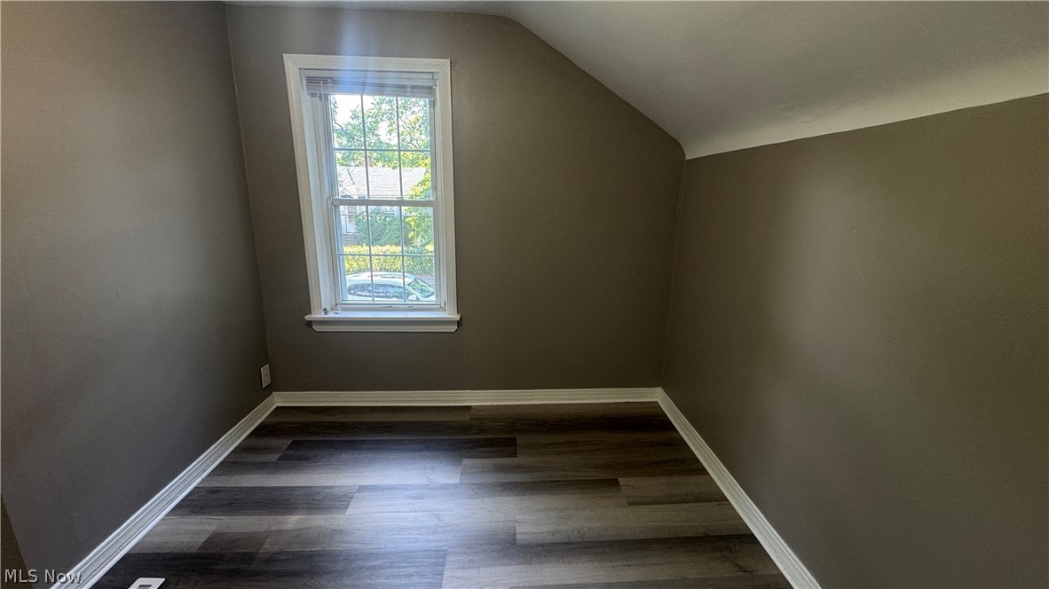 5221 Milo Avenue Property Photo 12