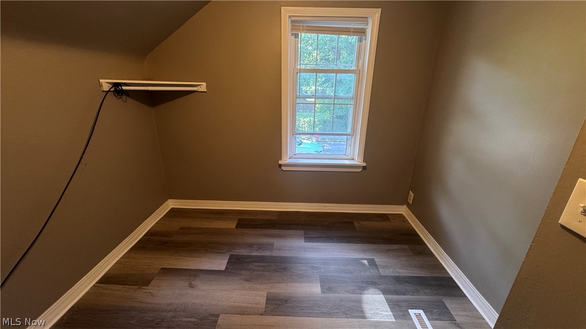 5221 Milo Avenue Property Photo 14