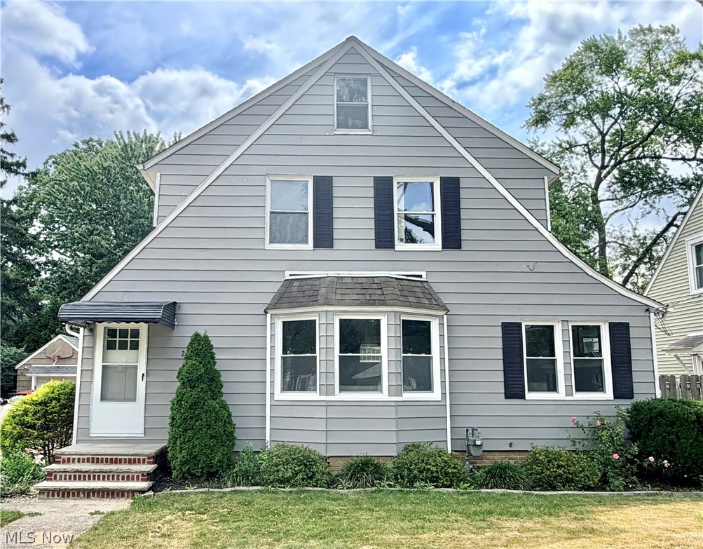 209 Gibson Street Property Photo 1