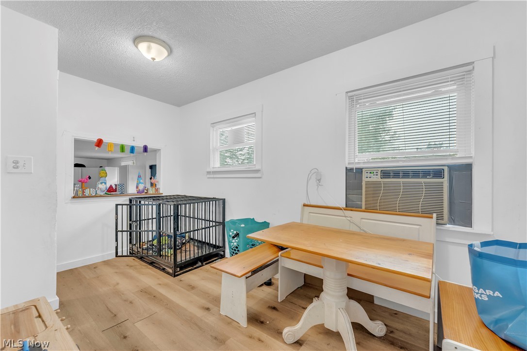 1950 E 30th Street Property Photo 6