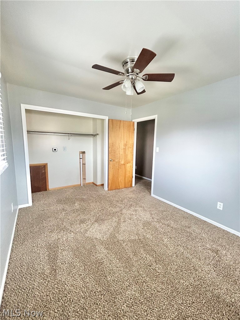 300 W 38th Street Property Photo 8