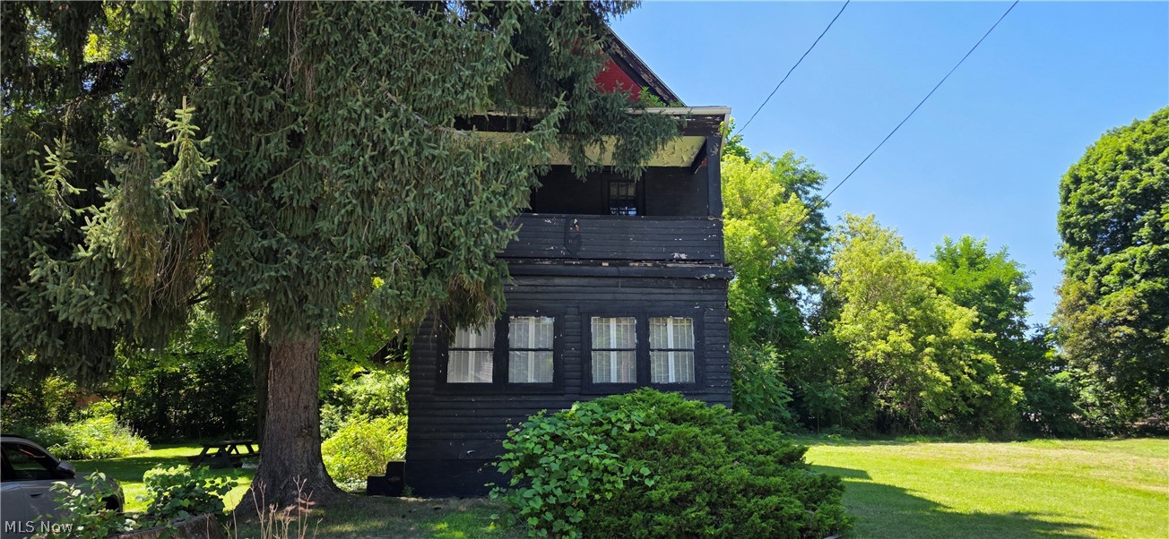 1120 Franklin Avenue Property Photo 1