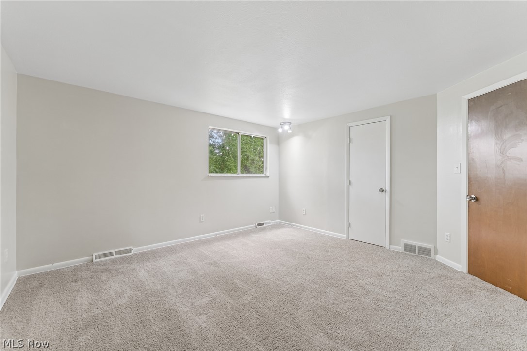 644 Wellfleet Drive Property Photo 18