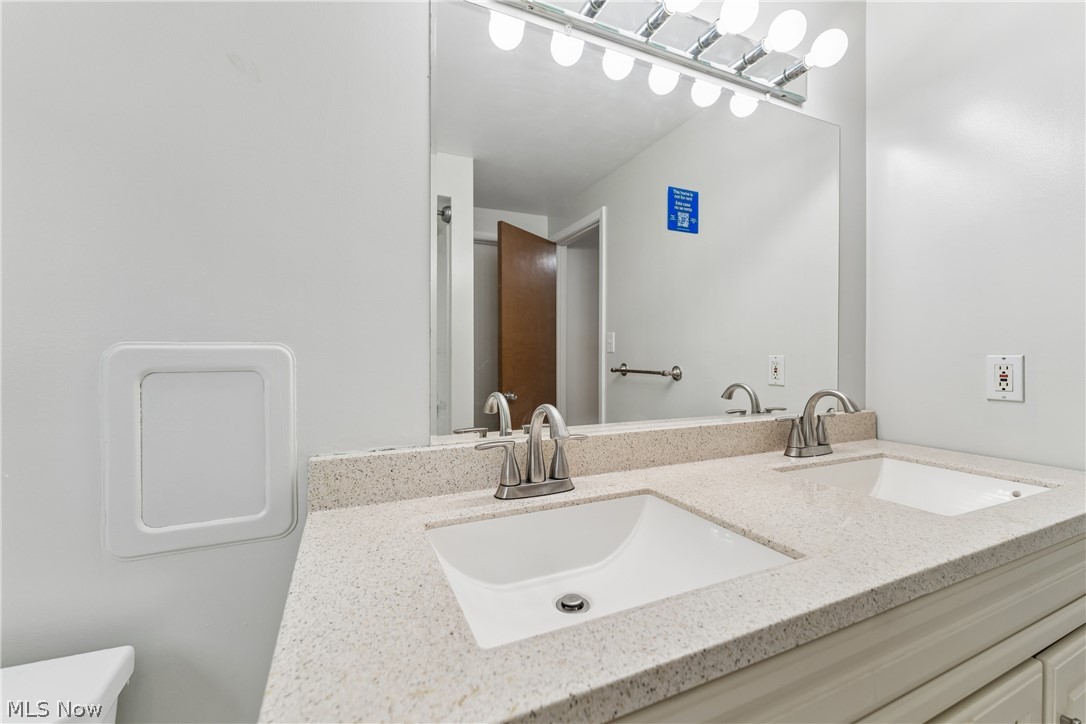 644 Wellfleet Drive Property Photo 35