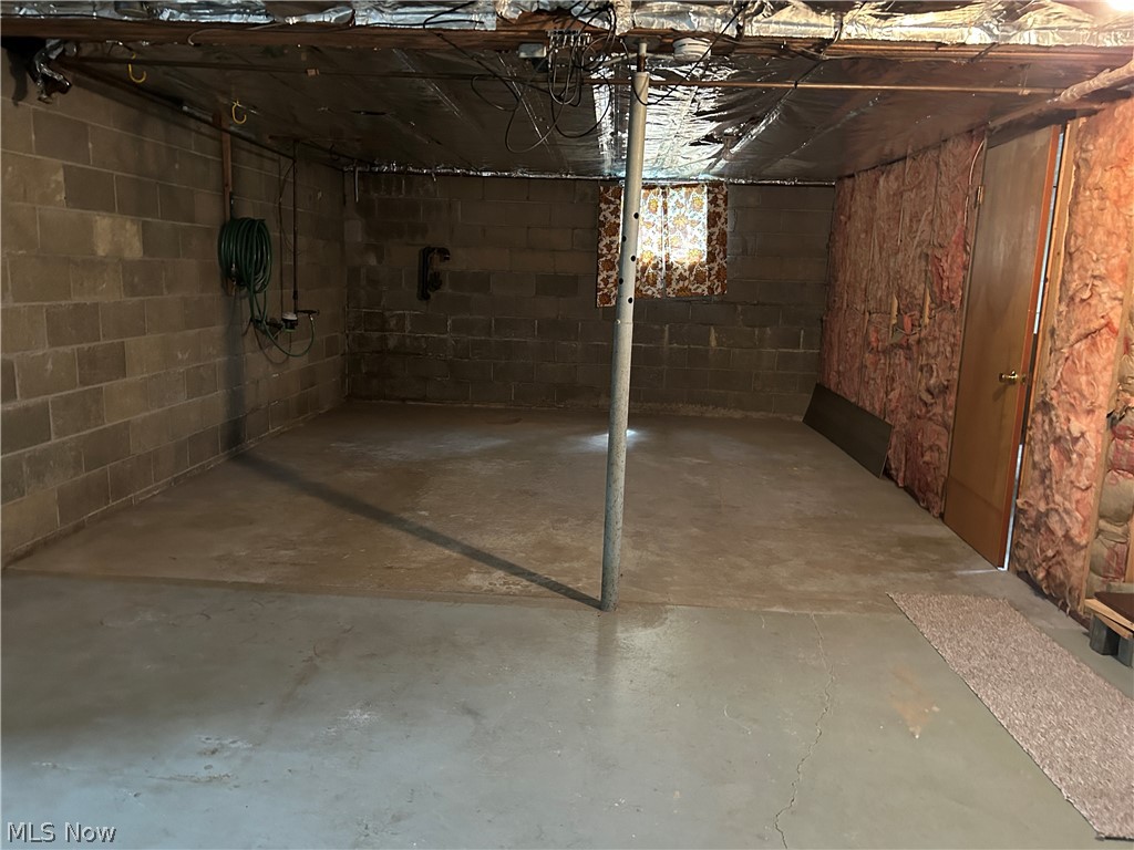 433 Park Avenue Property Photo 19