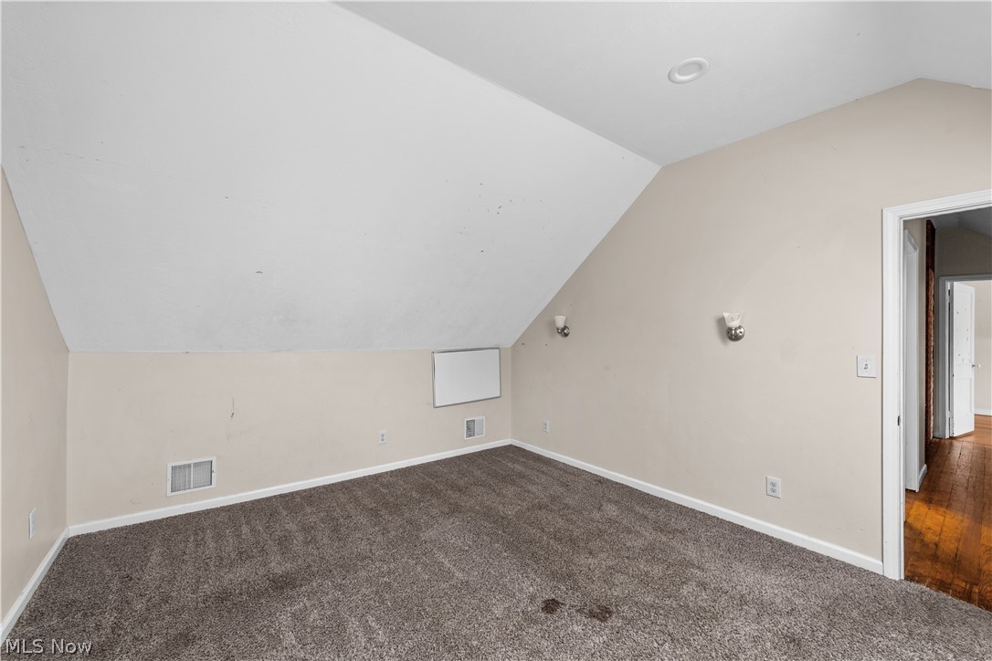 19619 Winslow Road Property Photo 32