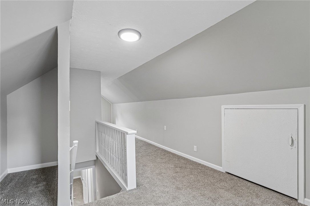 1562 Denison Avenue Nw Property Photo 21