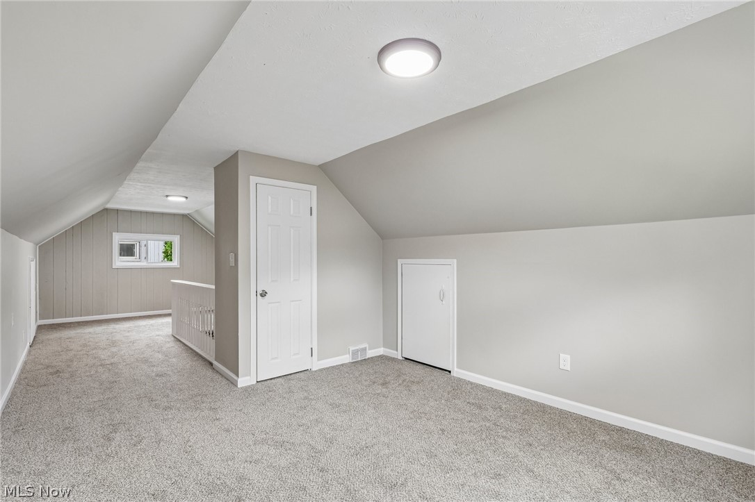 1562 Denison Avenue Nw Property Photo 23