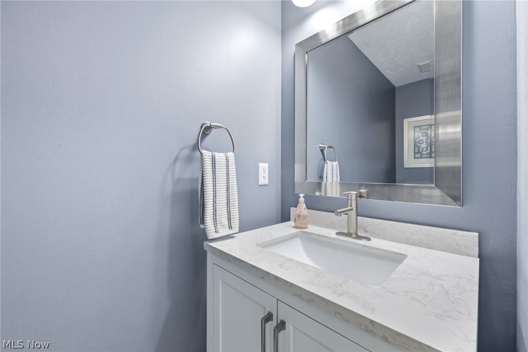 11431 Labrador Lane Property Photo 18