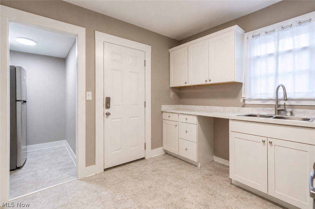 985 Bloomfield Avenue Property Photo 2