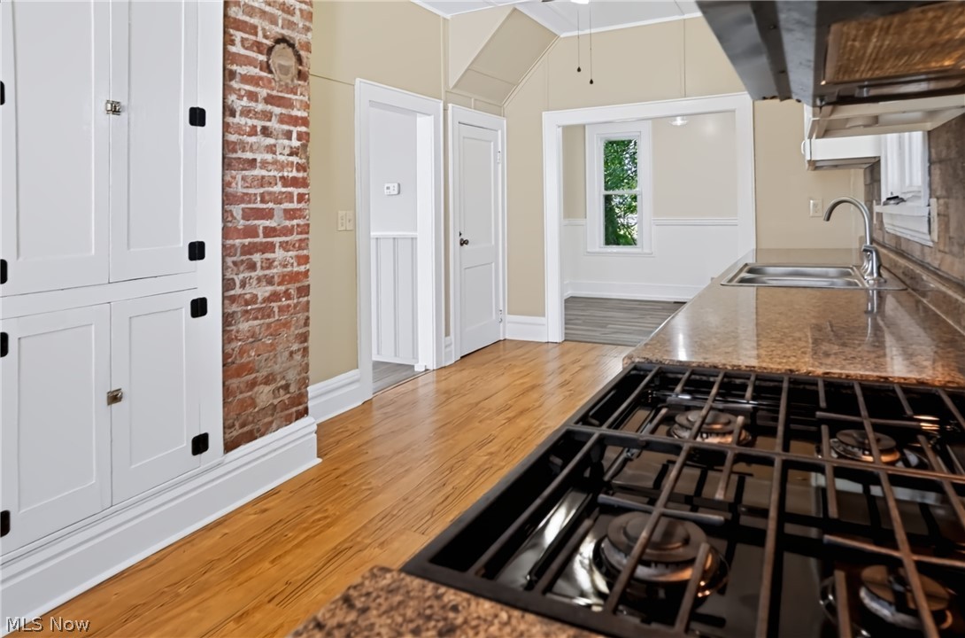 1418 Hocking Road Property Photo 12