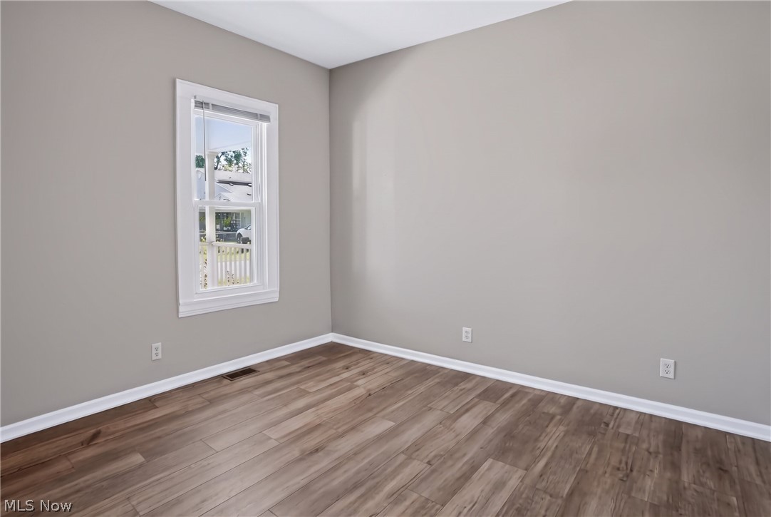 1418 Hocking Road Property Photo 25
