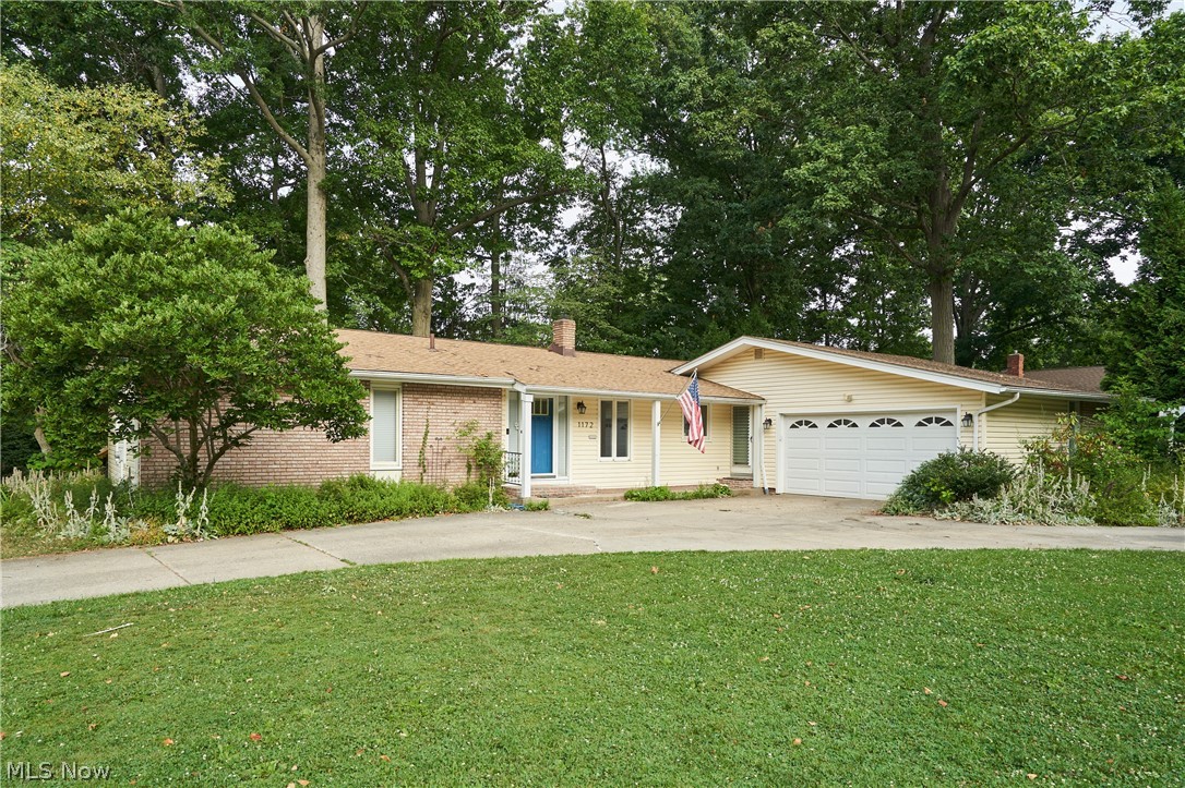 1172 Berwick Lane