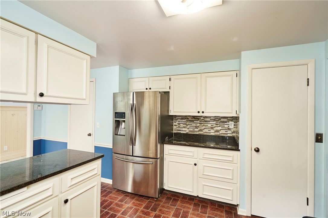 1172 Berwick Lane Property Photo 5