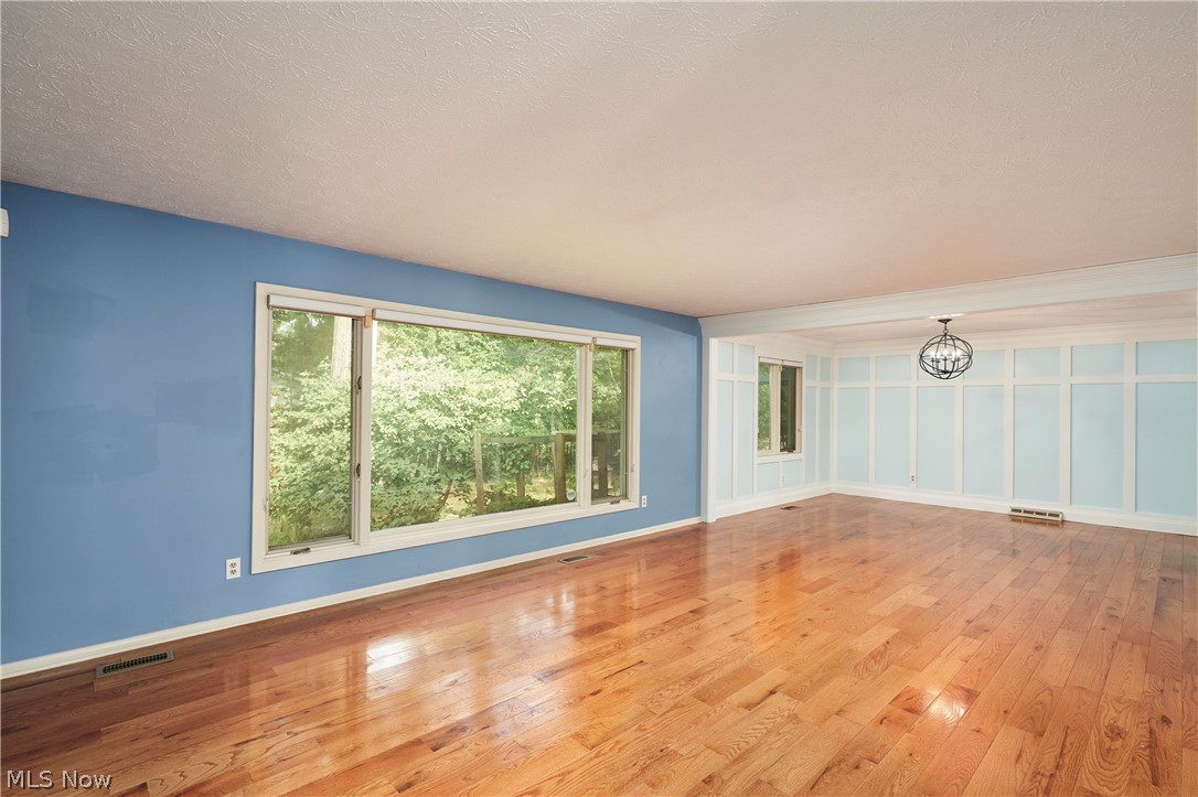 1172 Berwick Lane Property Photo 6