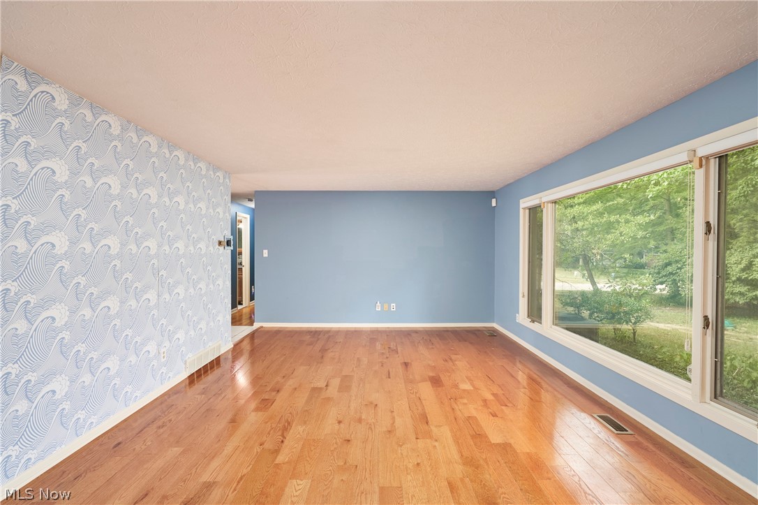 1172 Berwick Lane Property Photo 7