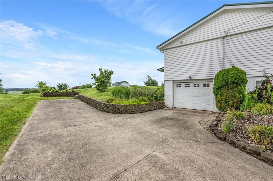 62280 Tacoma Road Property Photo 35