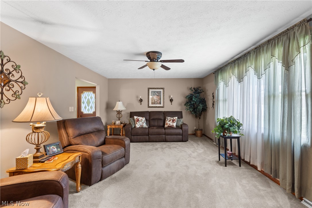 56062 Governor Drive Property Photo 6