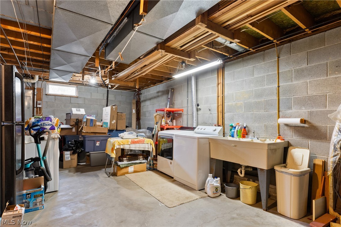 56062 Governor Drive Property Photo 30