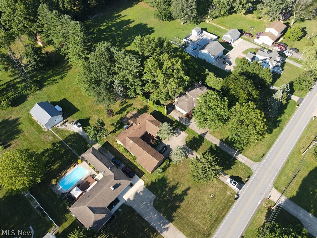 43254 Dellefield Road Property Photo 4