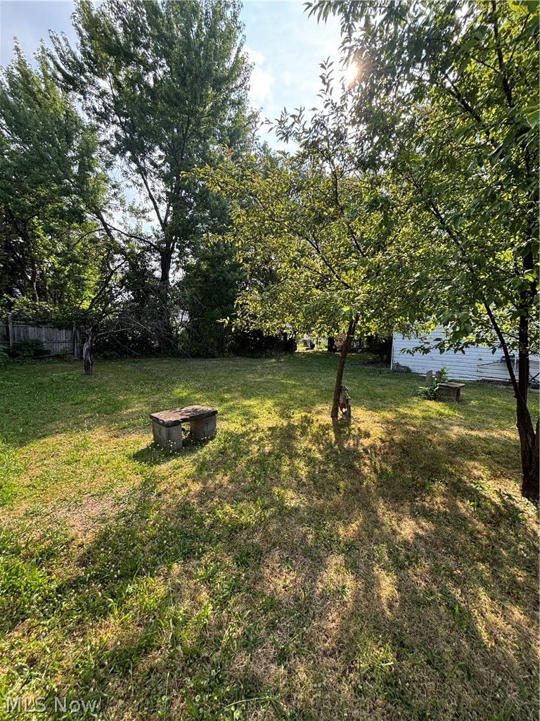 829 Whitcomb Road Property Photo 11