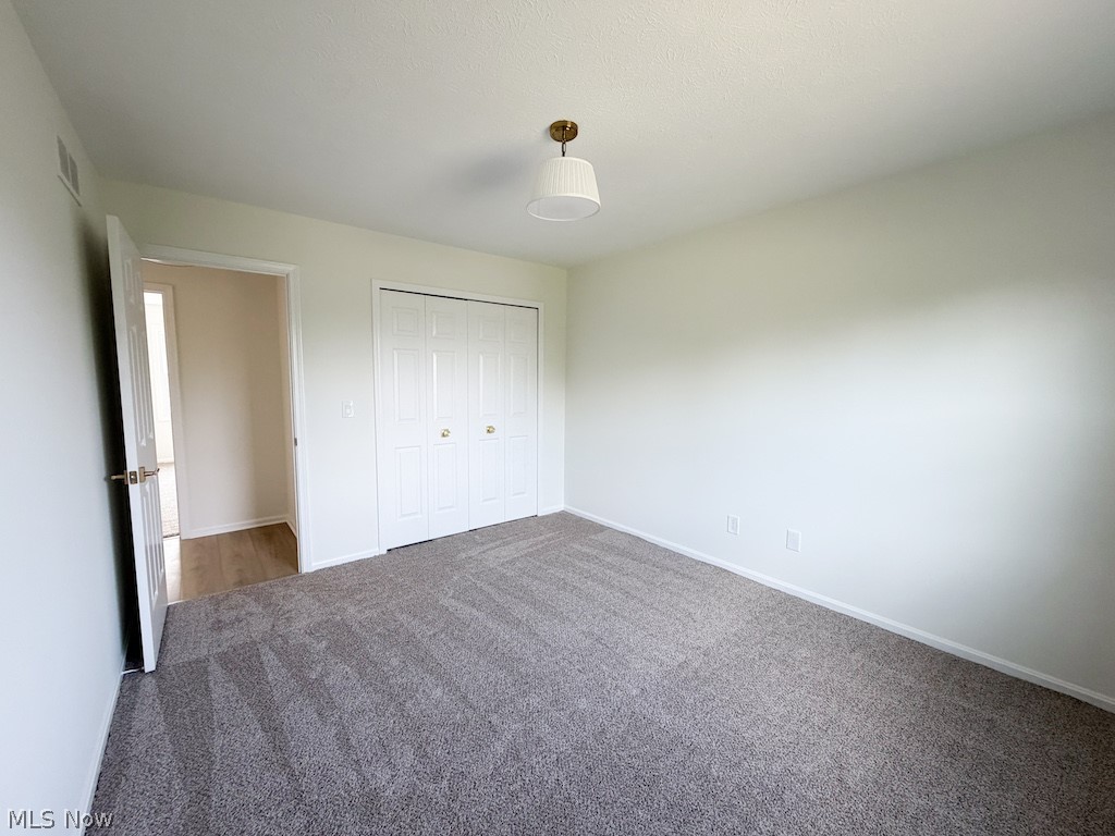 73 Lakecrest Boulevard Property Photo 37