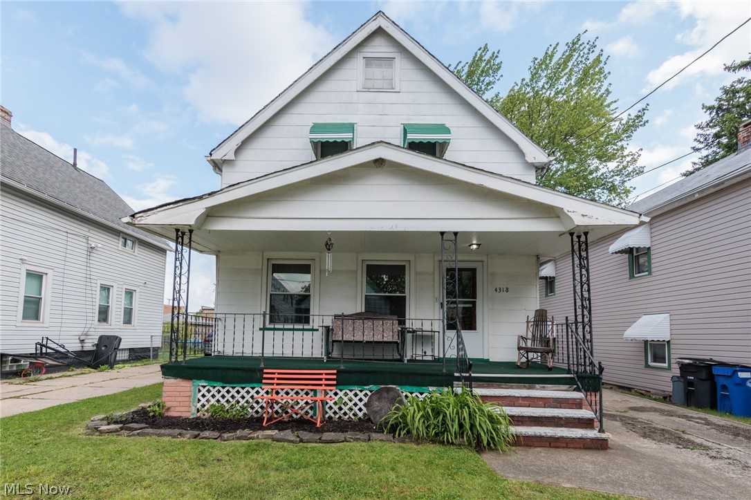 4318 Bucyrus Avenue