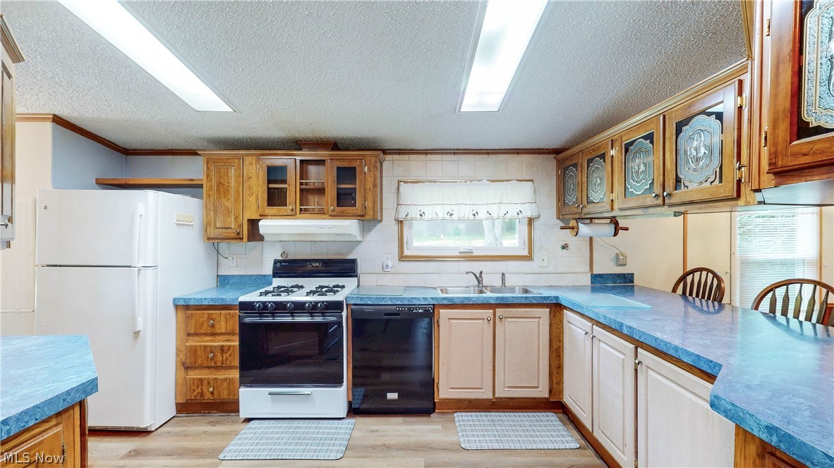 1125 S Johnson Road Property Photo 5