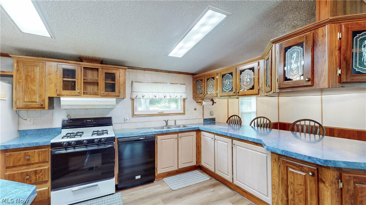 1125 S Johnson Road Property Photo 6