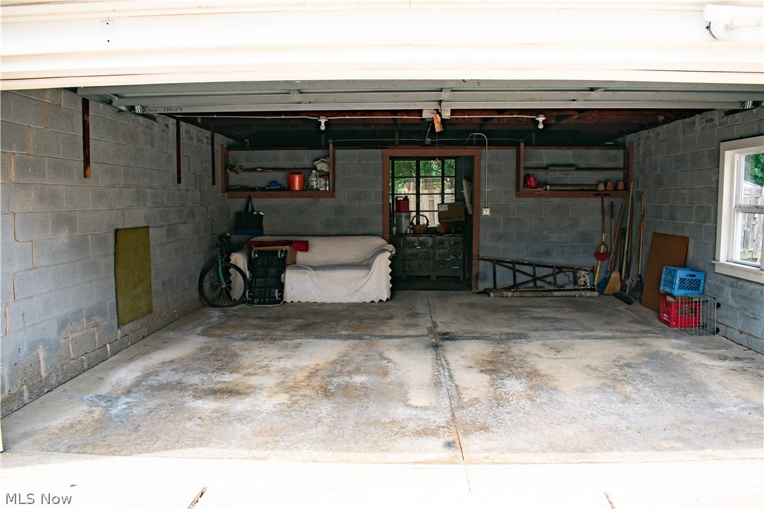5589 Mayfield Road Property Photo 25