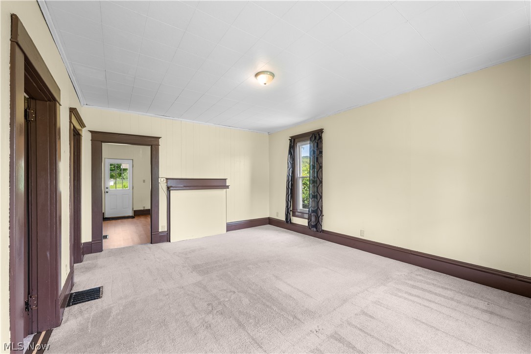 15869 Millfield Road Property Photo 3