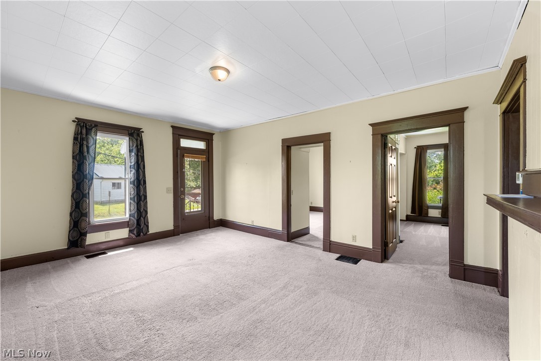 15869 Millfield Road Property Photo 4
