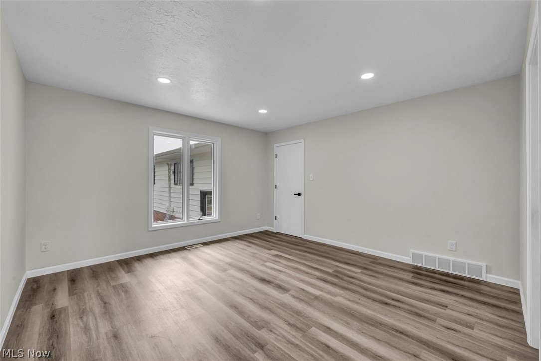 9497 Idlewood Drive Property Photo 23