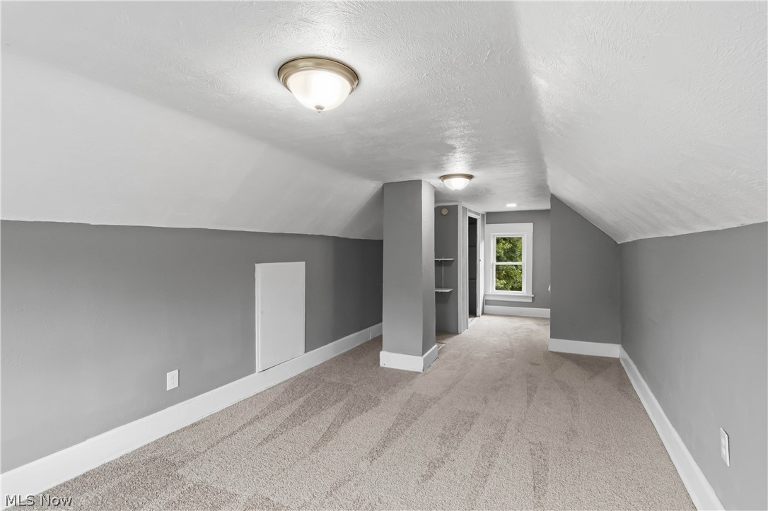 980 Pardee Avenue Property Photo 44