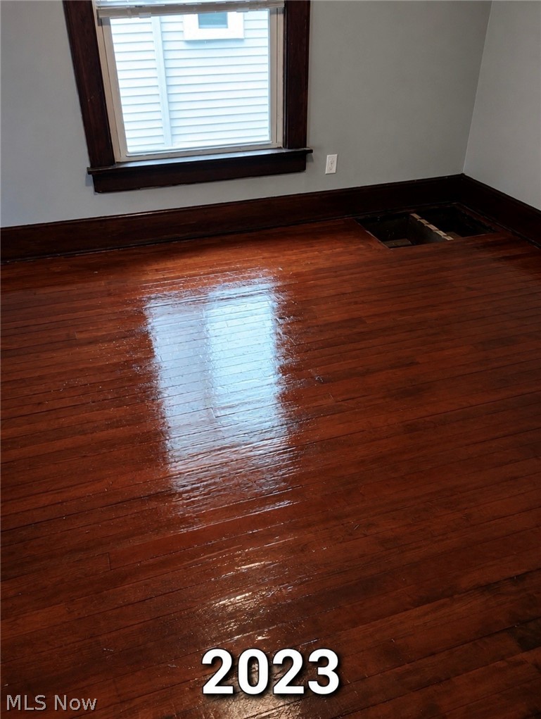 847 Carlysle Street Property Photo 15