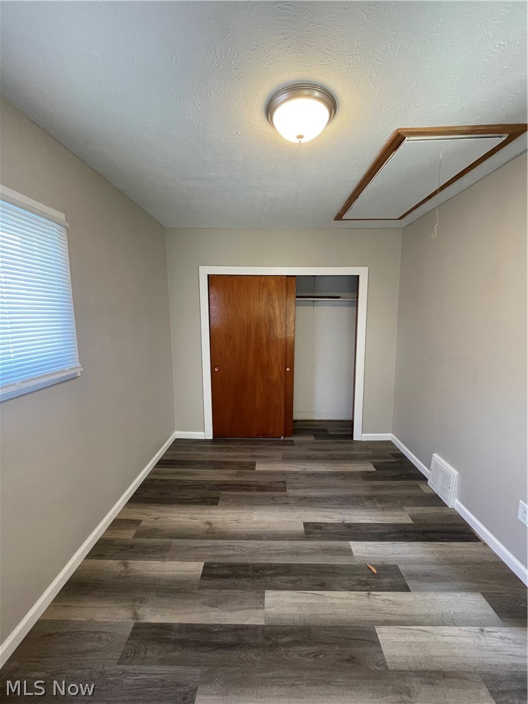 3761 W 135th Street Property Photo 5