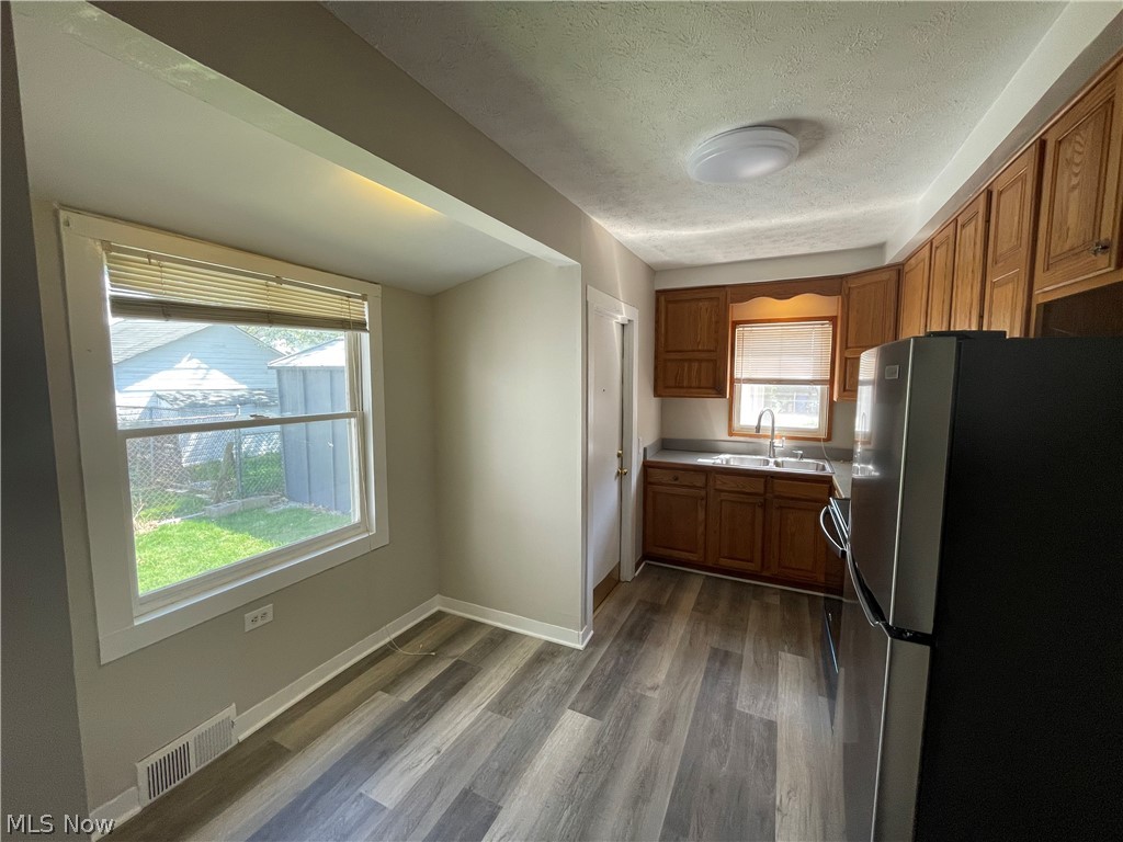3761 W 135th Street Property Photo 10