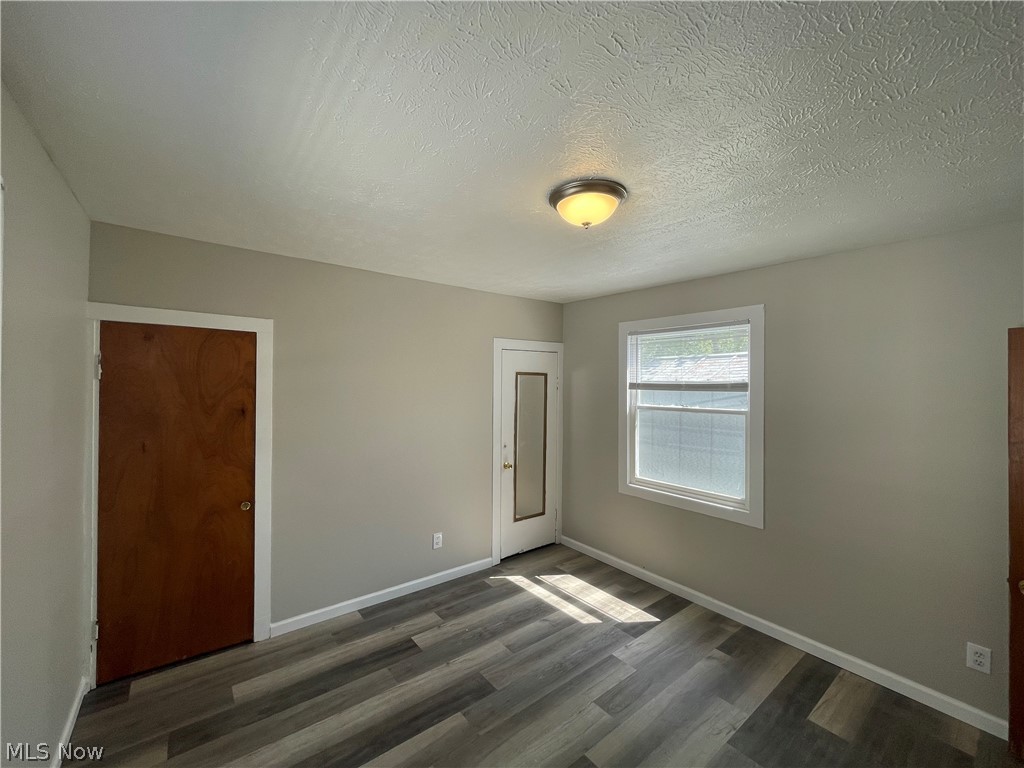 3761 W 135th Street Property Photo 13