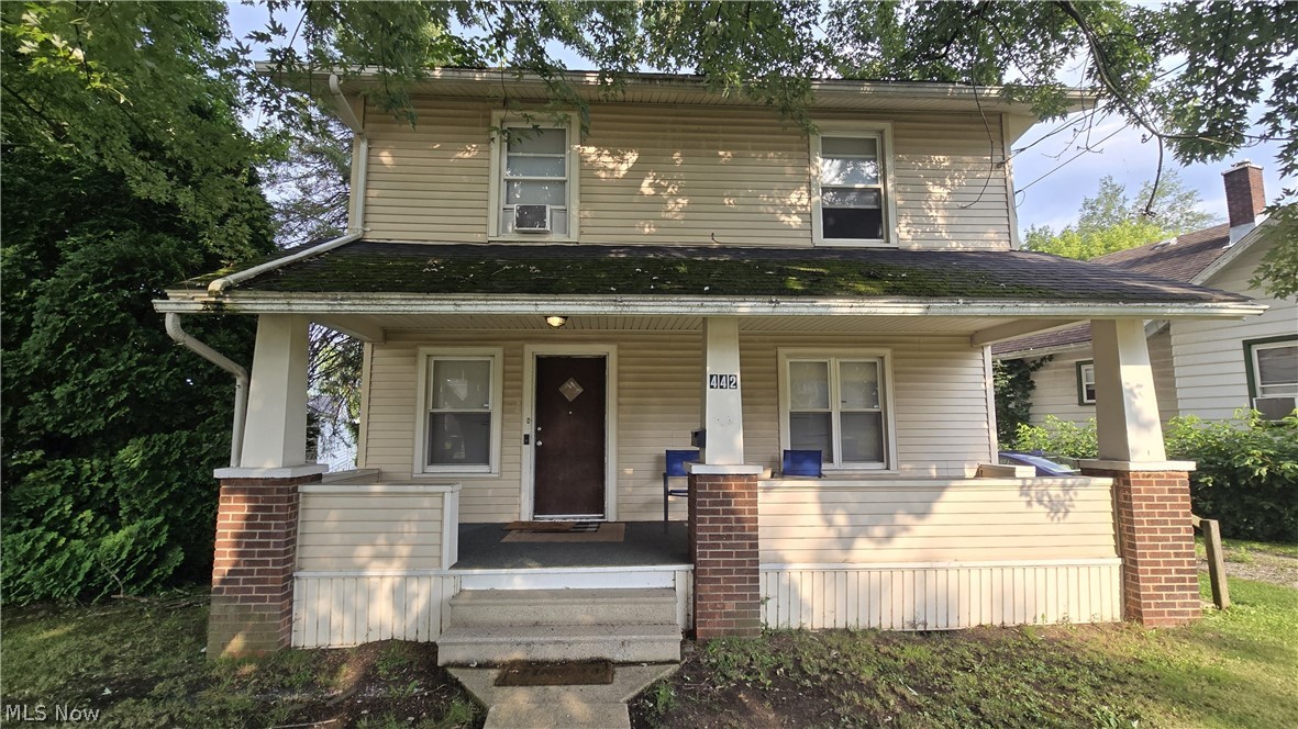 442 Poland Avenue Property Photo 1