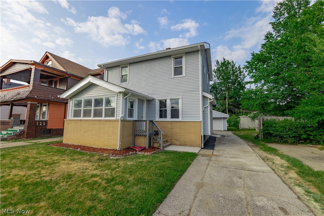 1677 Hillview Road Property Photo