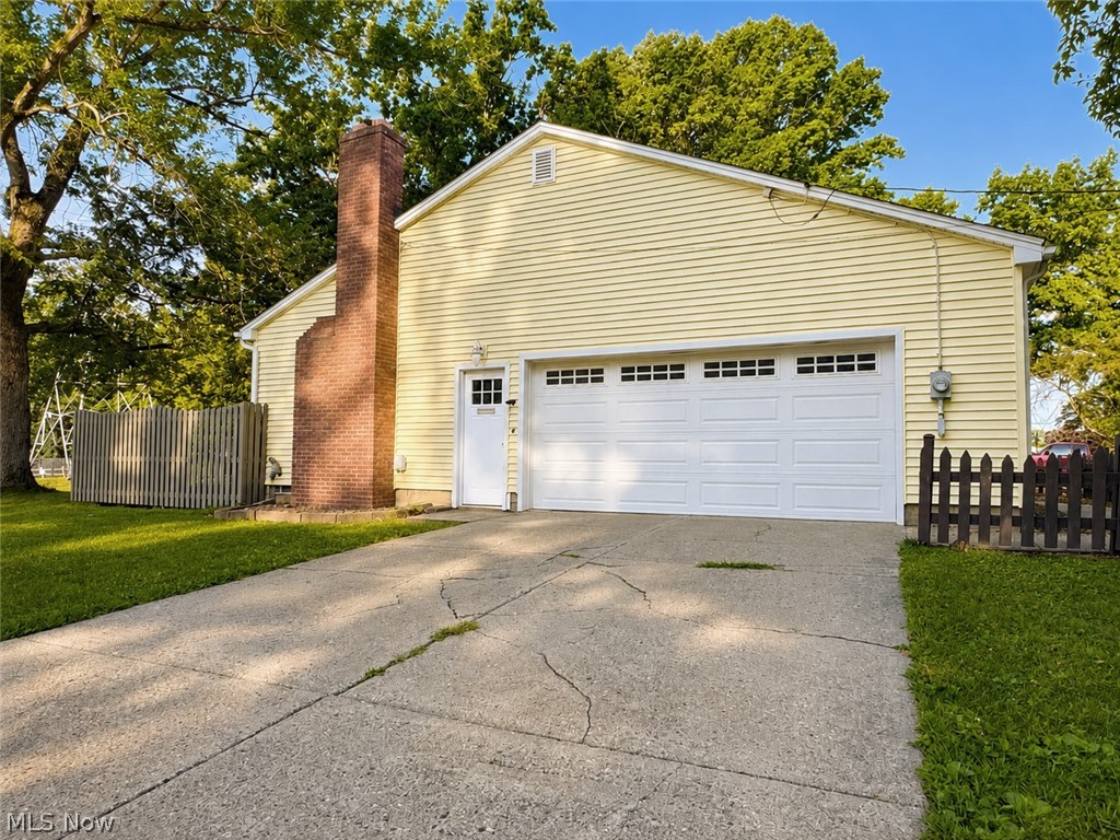 707 Oakridge Drive Property Photo 45