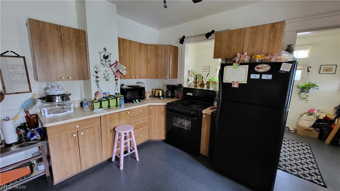 4224 W 43rd Street Property Photo 9