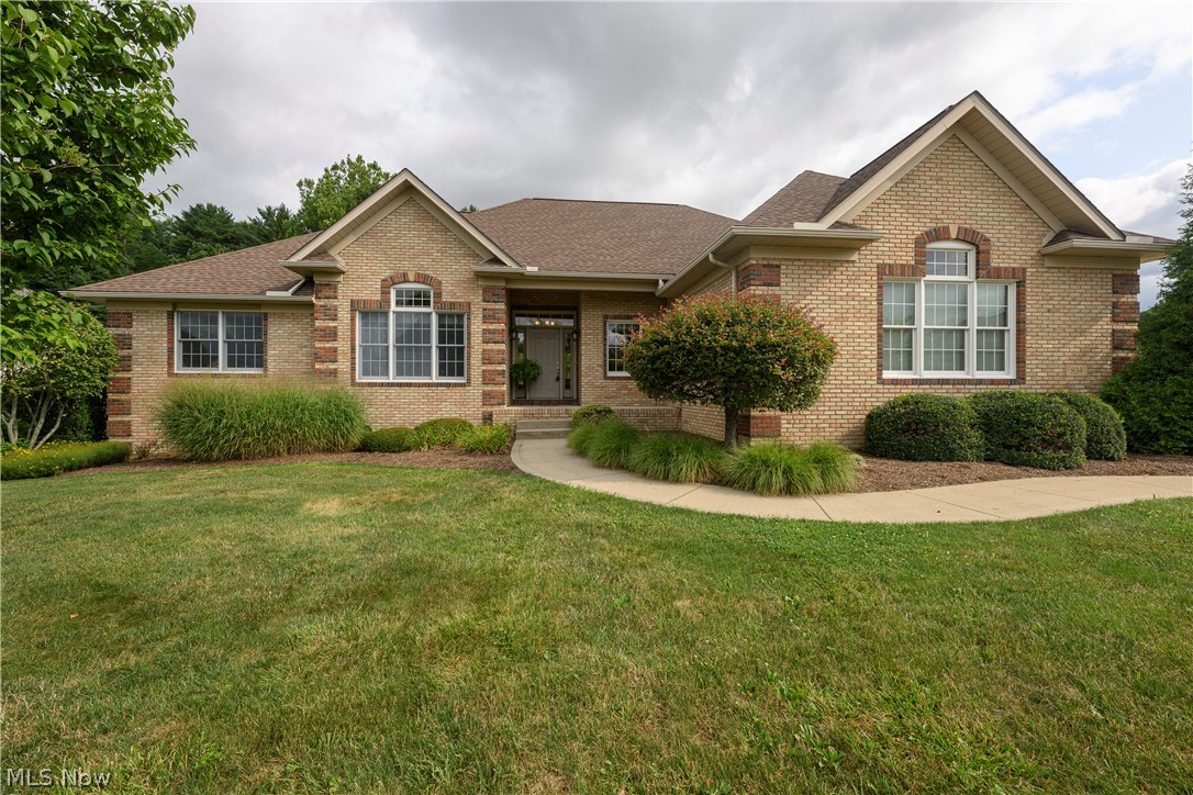 834 Forrest Ridge Drive Property Photo 1