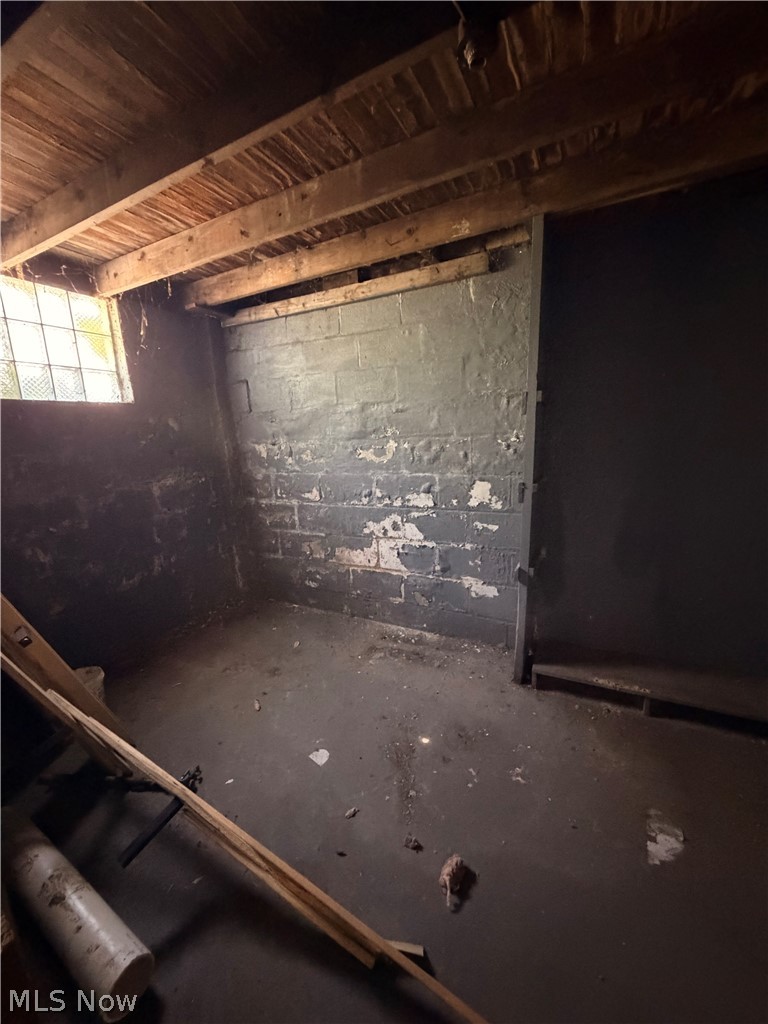 11101 Nelson Avenue Property Photo 20